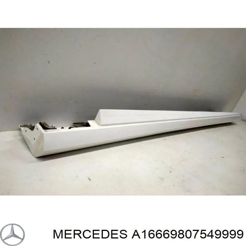 A16669807549999 Mercedes