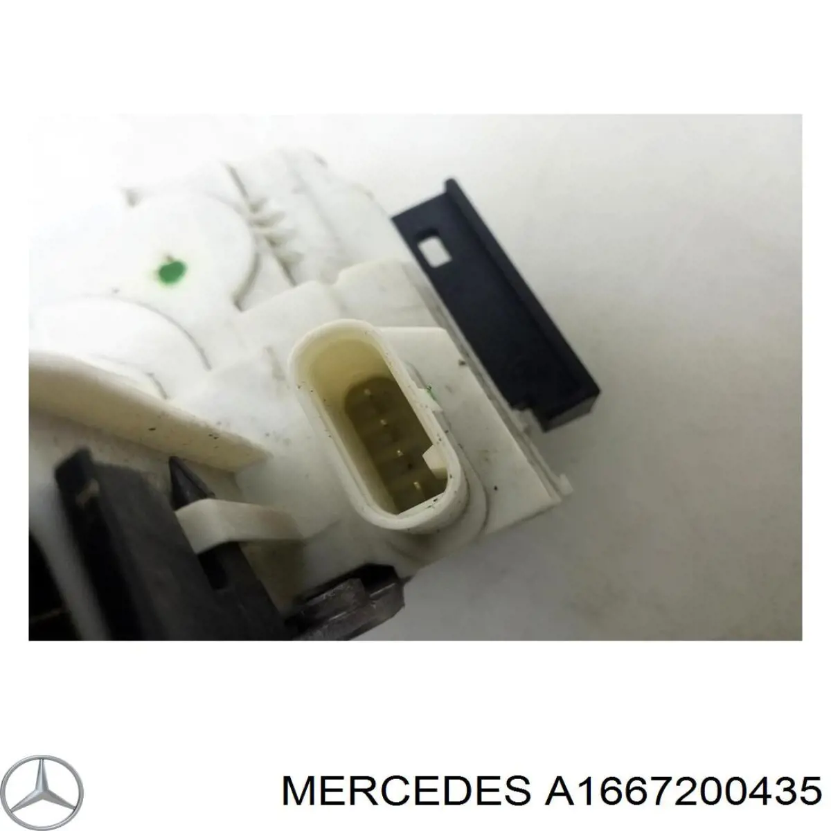 Comprar A1667200435 Mercedes Cerradura de puerta delantera derecha