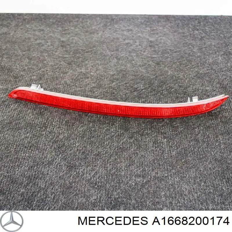 1668200174 Mercedes reflector, parachoques trasero, derecho
