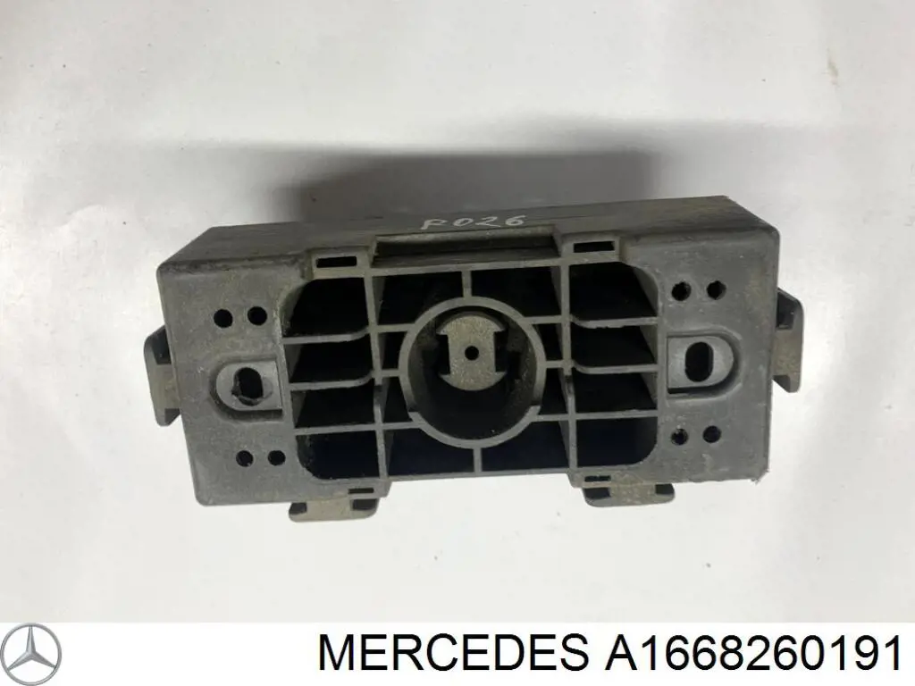 A1668260191 Mercedes