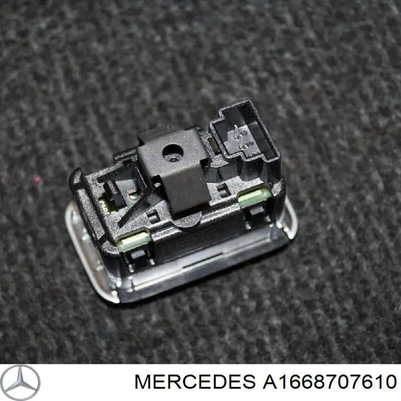 Botón interior de apertura de maletero A1668707610 Mercedes