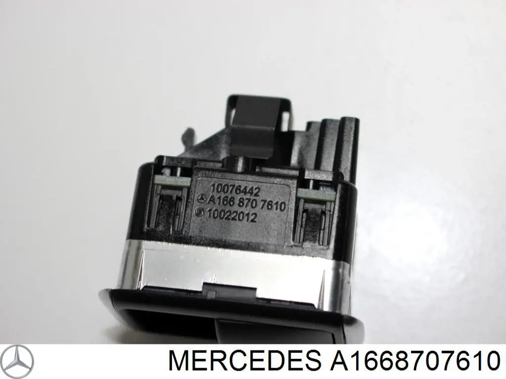 A1668707610 Mercedes Botón interior de apertura de maletero