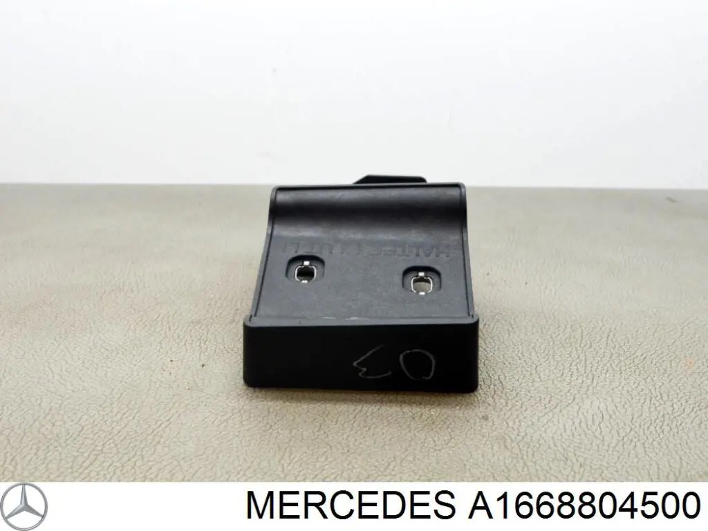 Soporte del parachoques trasero derecho Mercedes A1668804500 precio, desde 43,78 EUR