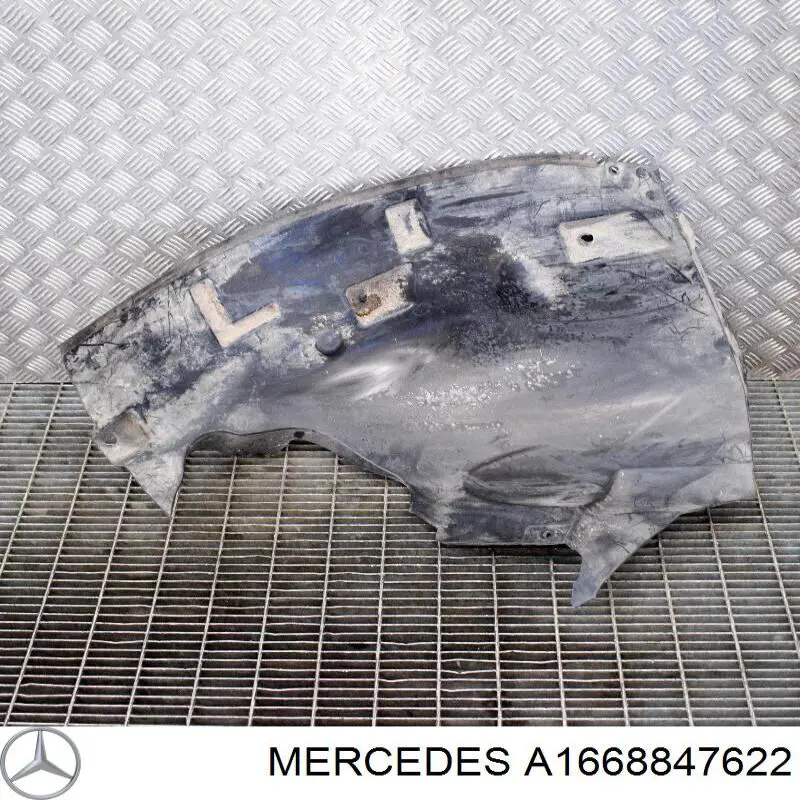 A1668847622 Mercedes