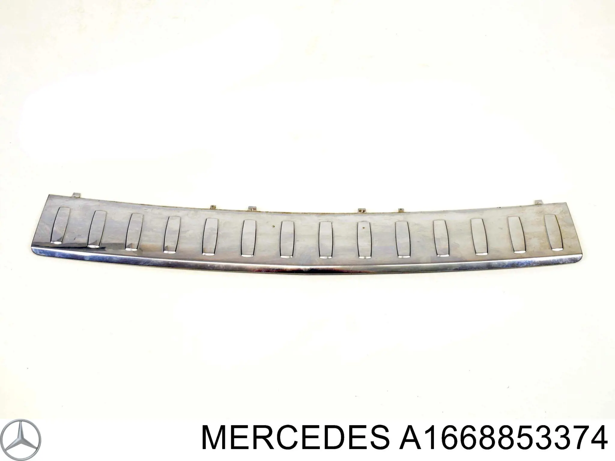 A1668853374 Mercedes