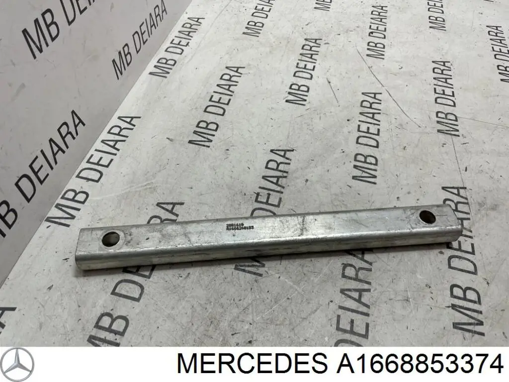 Comprar A1668853374 Mercedes Protector superior del parachoques trasero (estribo)