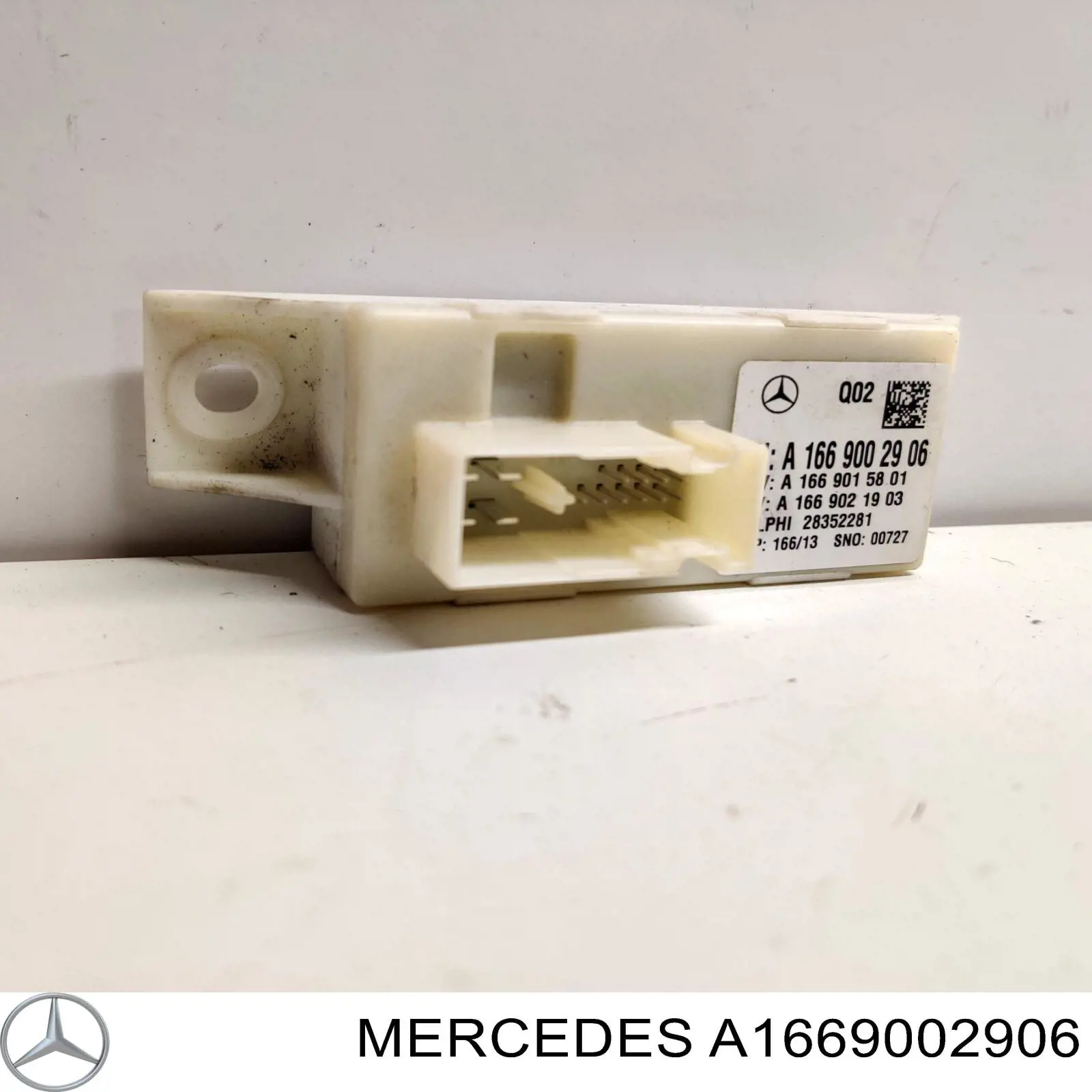 A1669002906 Mercedes Módulo de control de luces de faros (ECU)