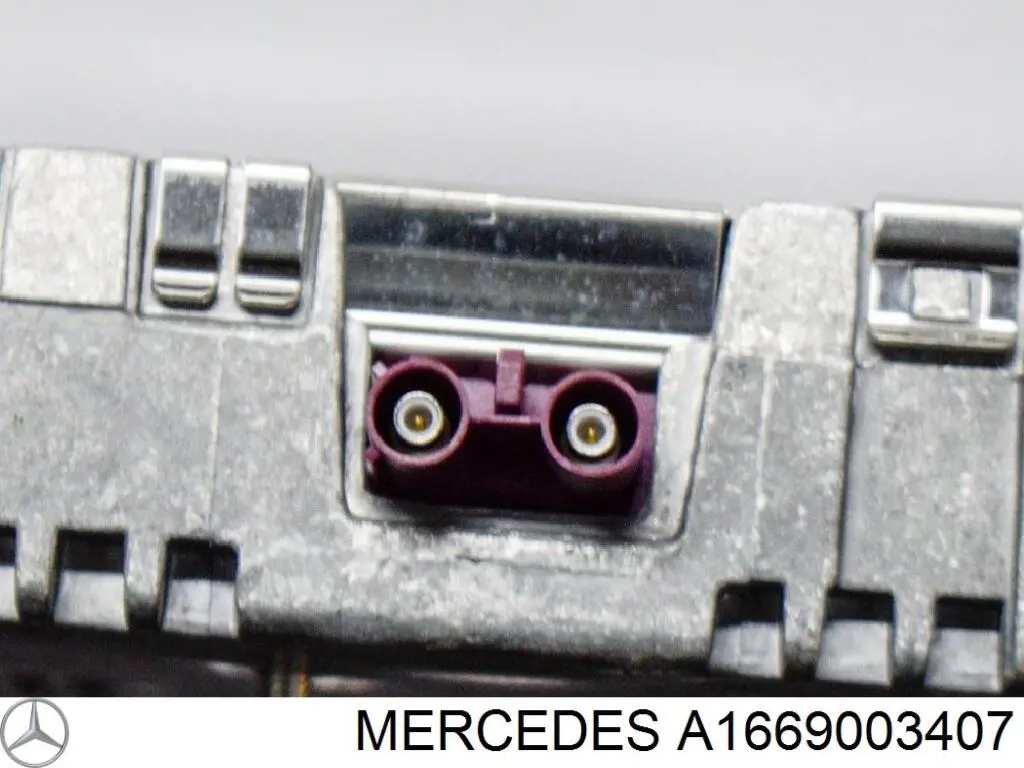  Mercedes A1669003407