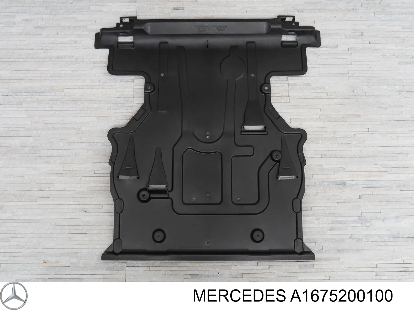 Comprar A1675200100 Mercedes Protección delantera del motor