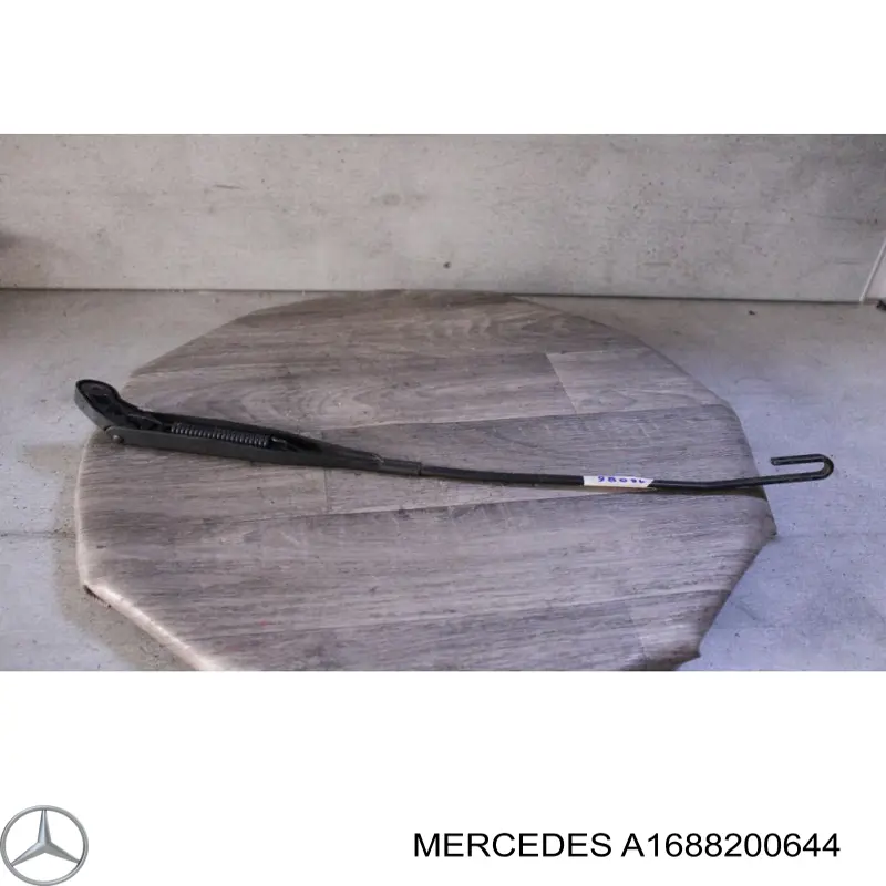Brazo de limpiaparabrisas Mercedes A1688200644 precio, desde 52,27 EUR