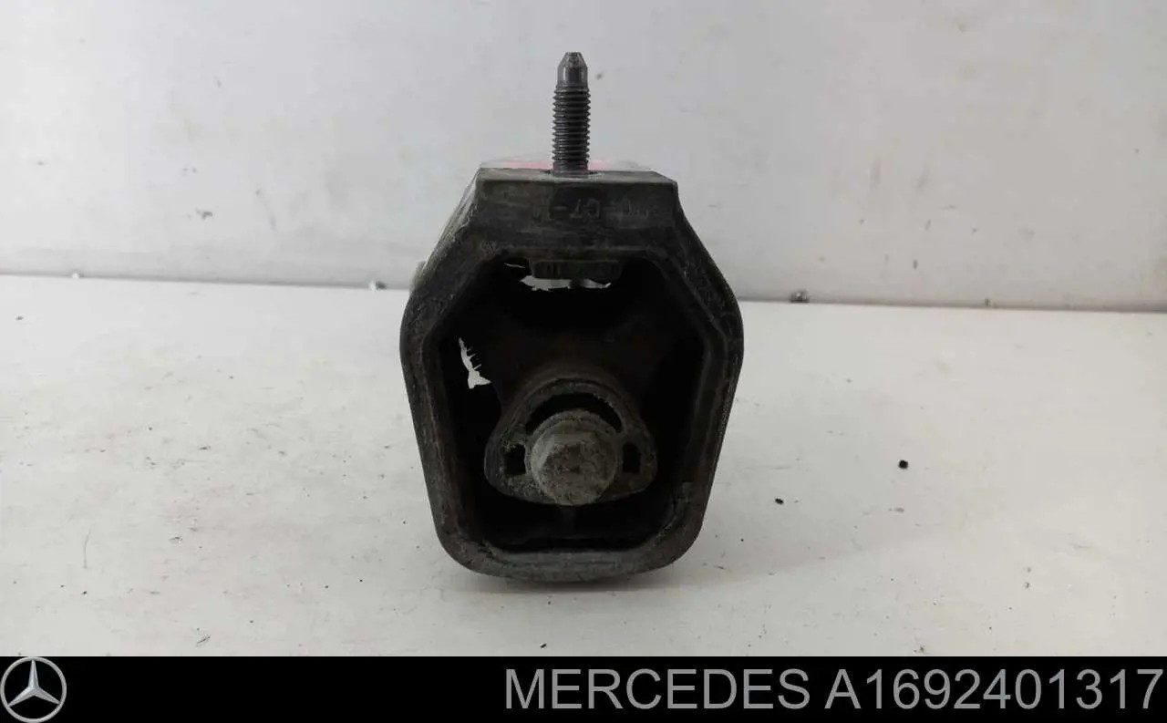 Comprar A1692401317 Mercedes Soporte de motor delantero