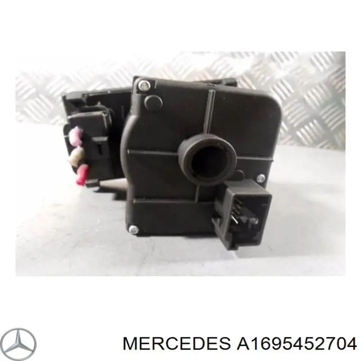 A1695452704 Mercedes