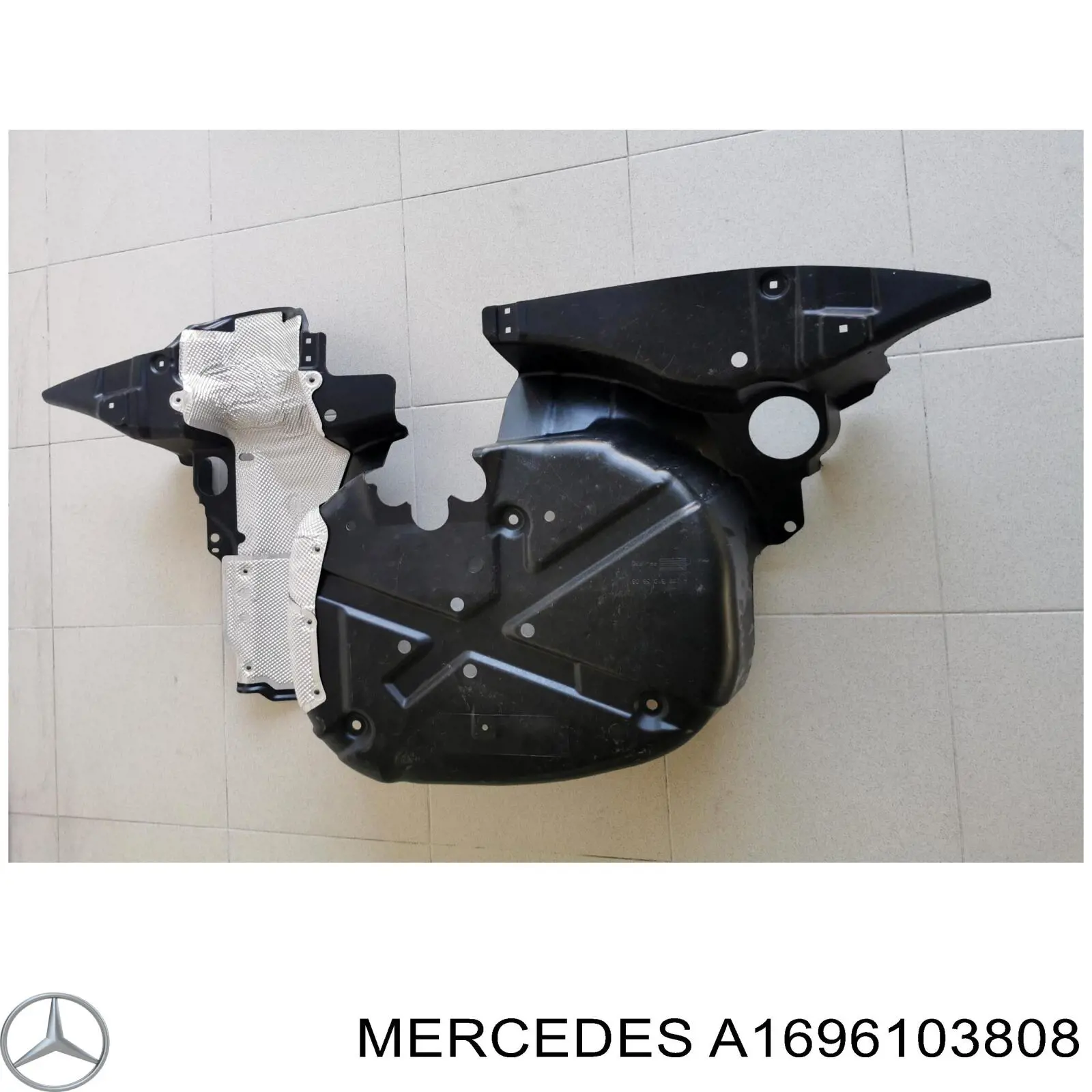 1696103808 Mercedes