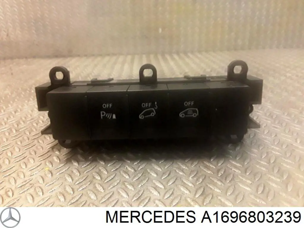 A1696803239 Mercedes