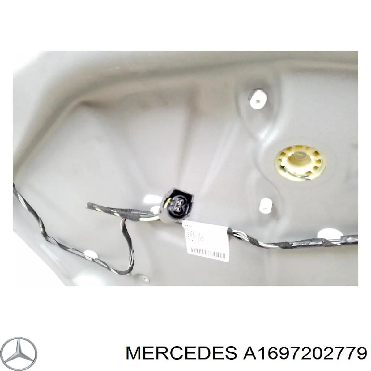 1697202779 Mercedes