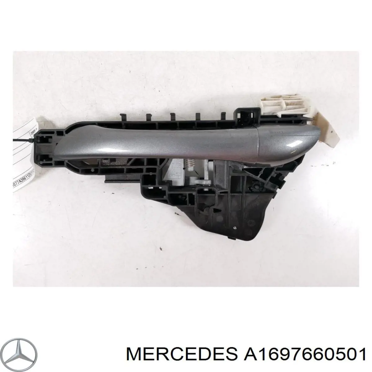 Manija exterior izquierda de puerta delantera A1697660501 Mercedes
