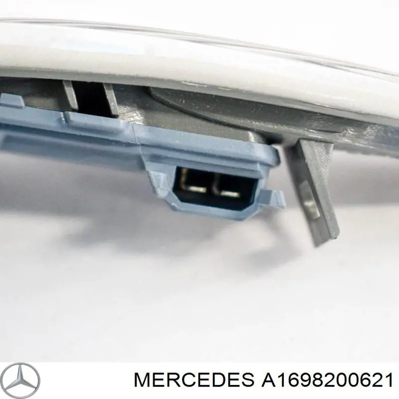 Luz intermitente del espejo retrovisor derecho A1698200621 Mercedes