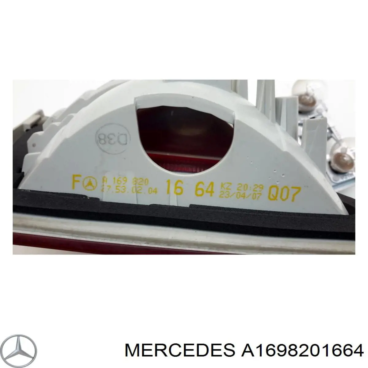 A1698201664 Mercedes Piloto trasero interior derecho
