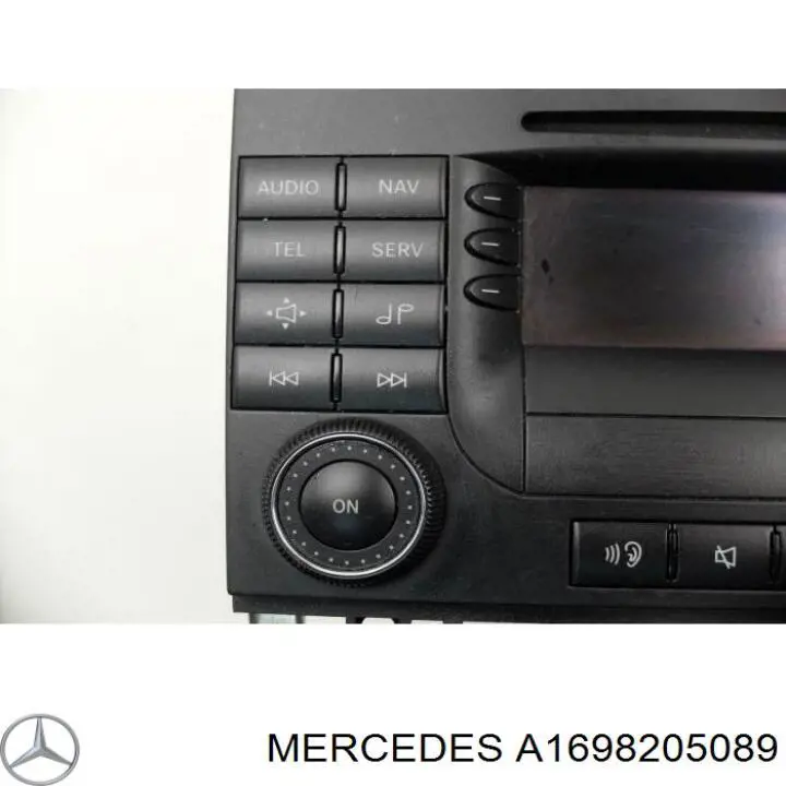 A1698209689 Mercedes Radio AM/FM