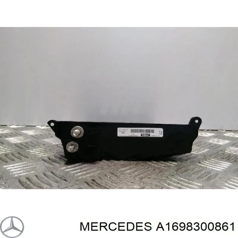 Calentador eléctrico de aire para el sistema de calefacción del habitáculo Mercedes A1698300861 precio, desde 39,20 EUR