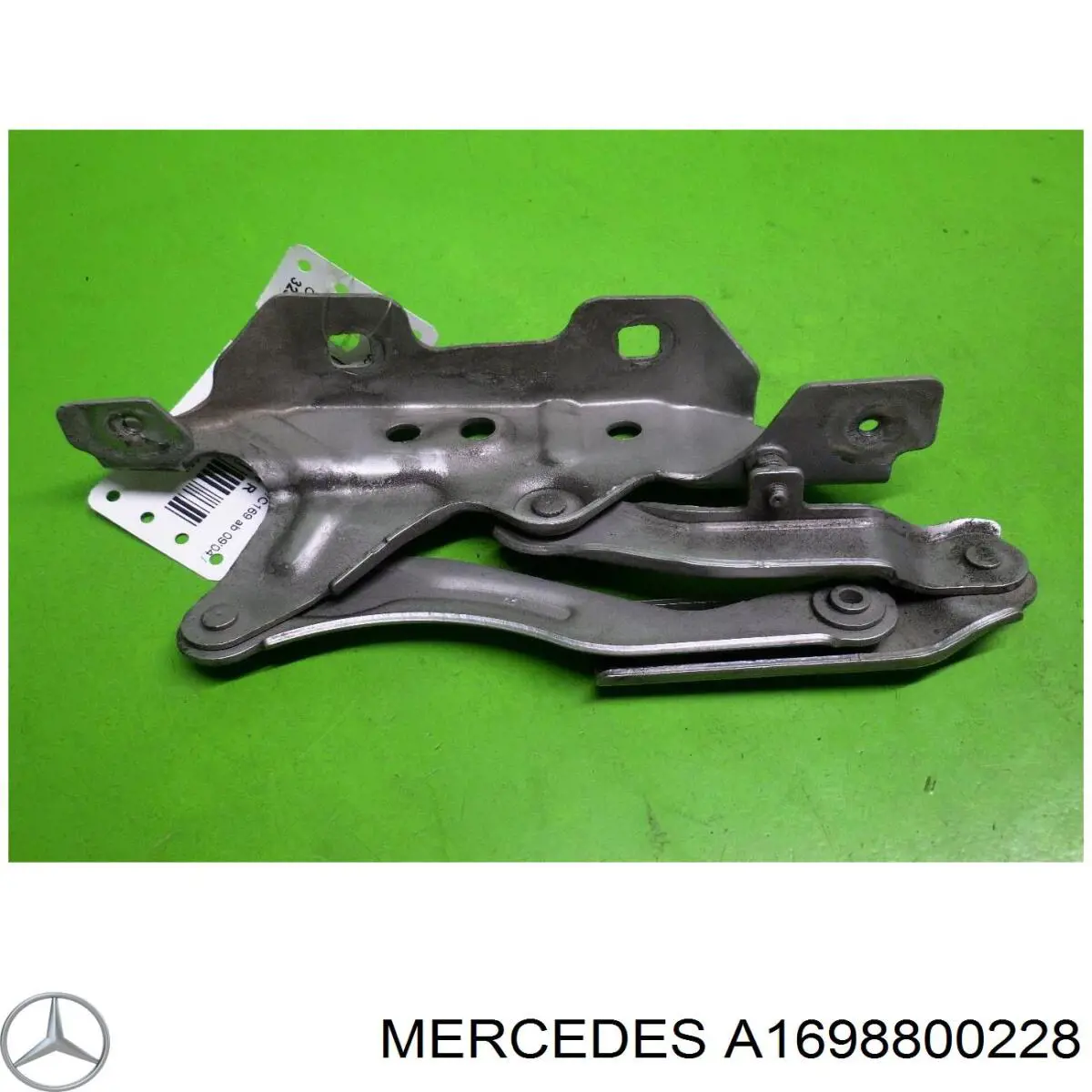 1698800228 Mercedes