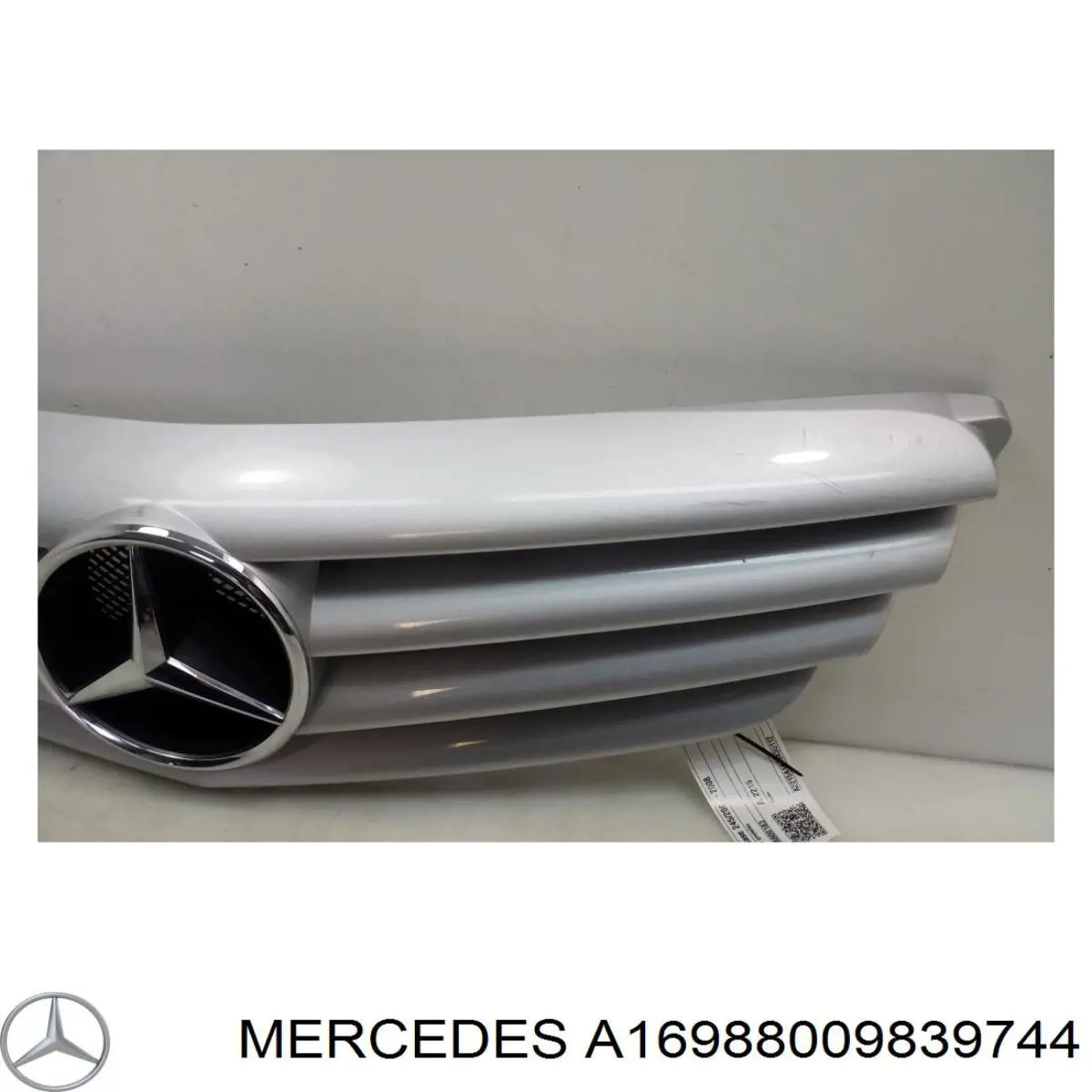 Parrilla 1698800983 Mercedes