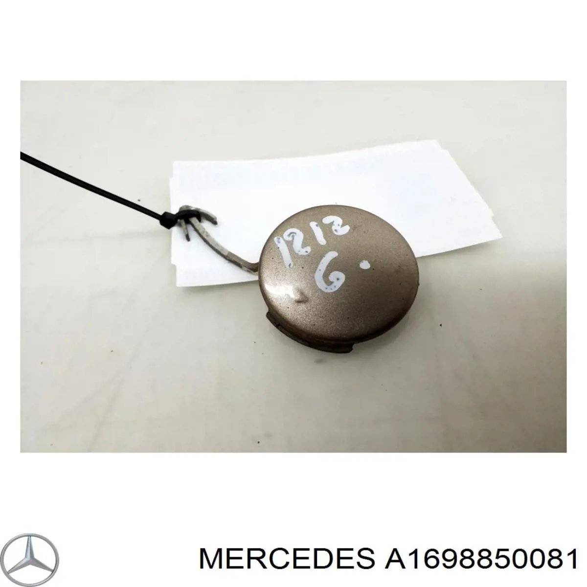 Tapa del enganche de remolcado delantera A16988500819999 Mercedes