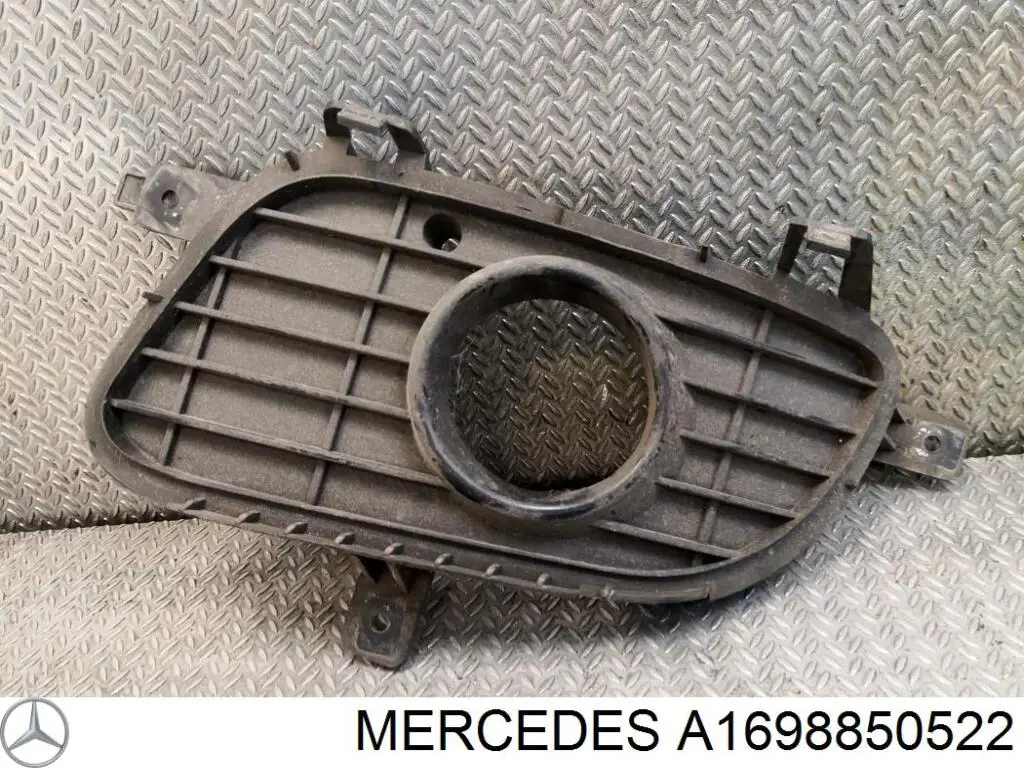 1698850522 Mercedes