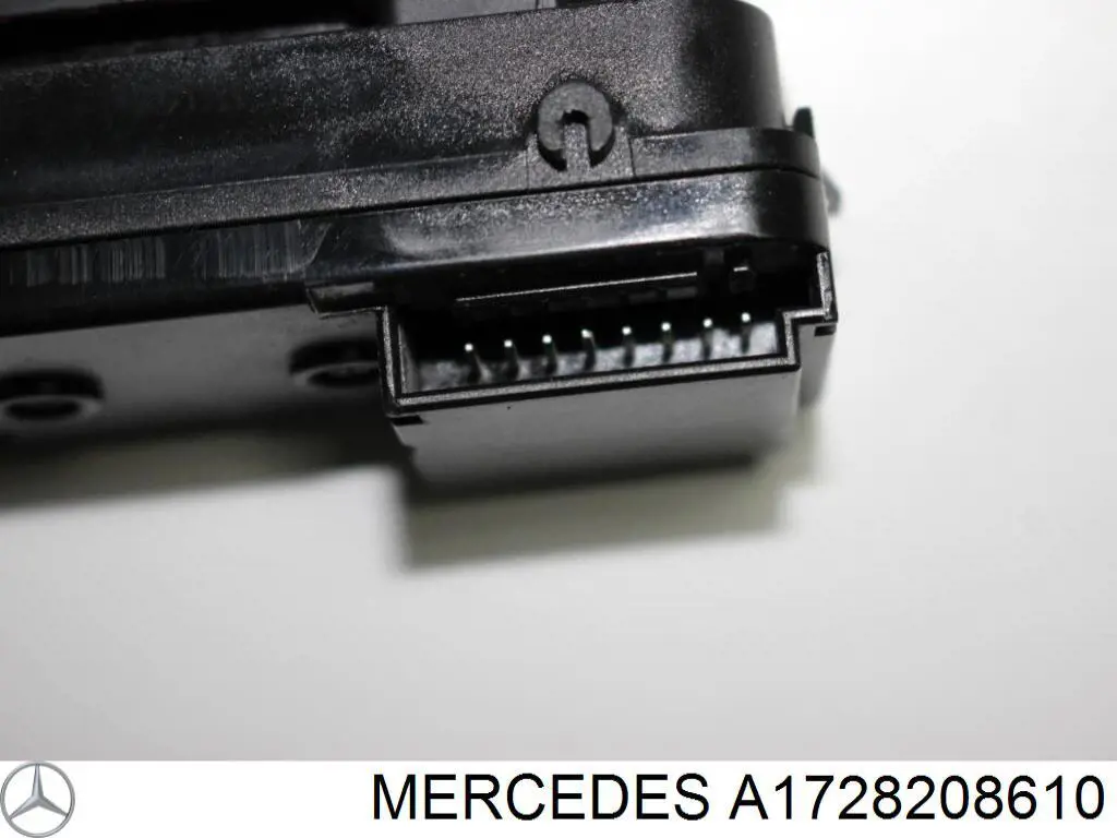 A1728208610 Mercedes