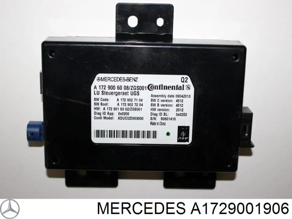  Mercedes 1729002809