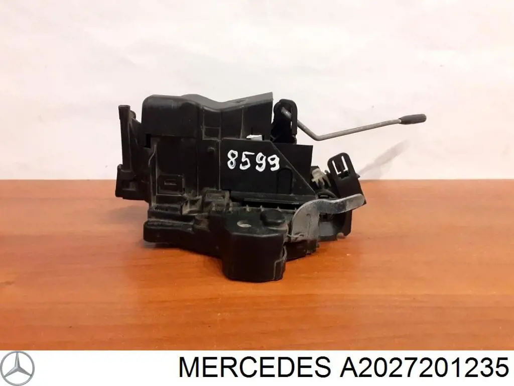 Cierre de puerta delantera derecha Mercedes A2027201235 precio, desde 45,01 EUR