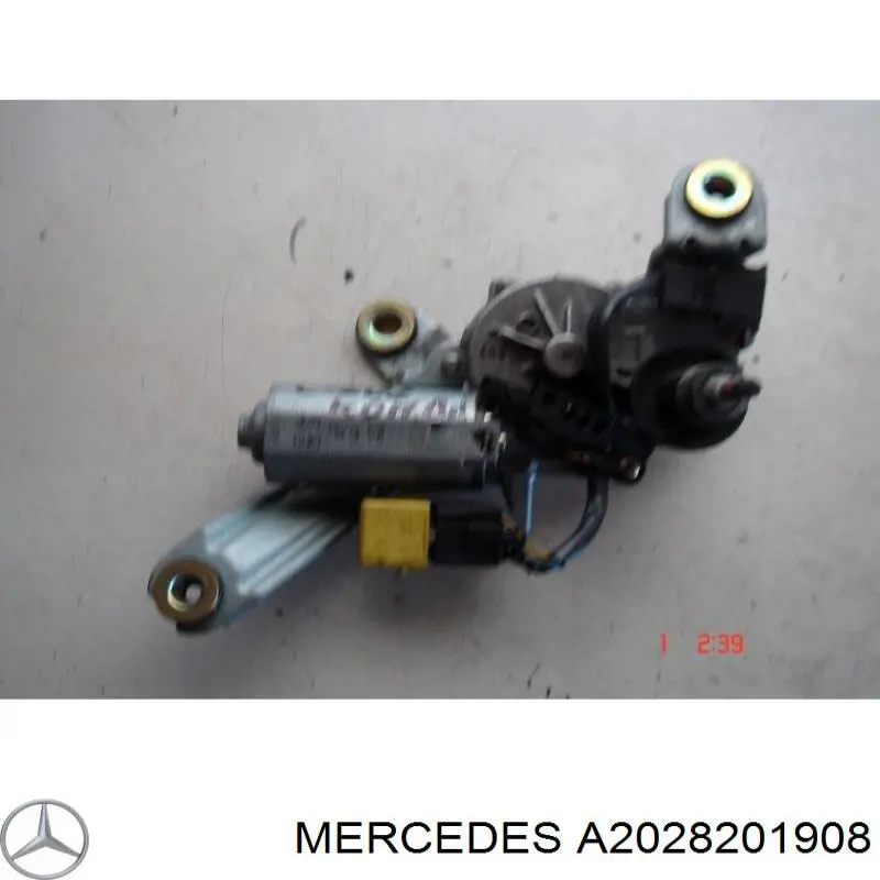 Motor limpiaparabrisas luna trasera para Mercedes C (S202)