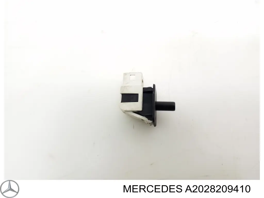Interruptor de puerta Mercedes A2028209410 precio, desde 31,94 EUR