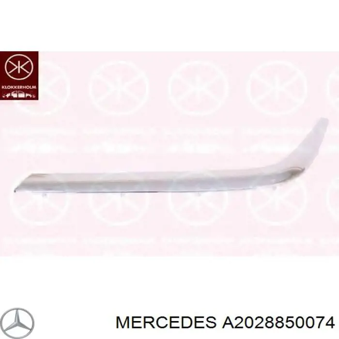 Moldura de parachoques trasero central para Mercedes C (W202)