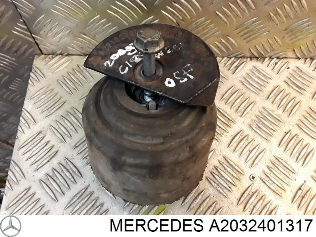 Comprar A2032401317 Mercedes Soporte de motor, Izquierda / Derecha