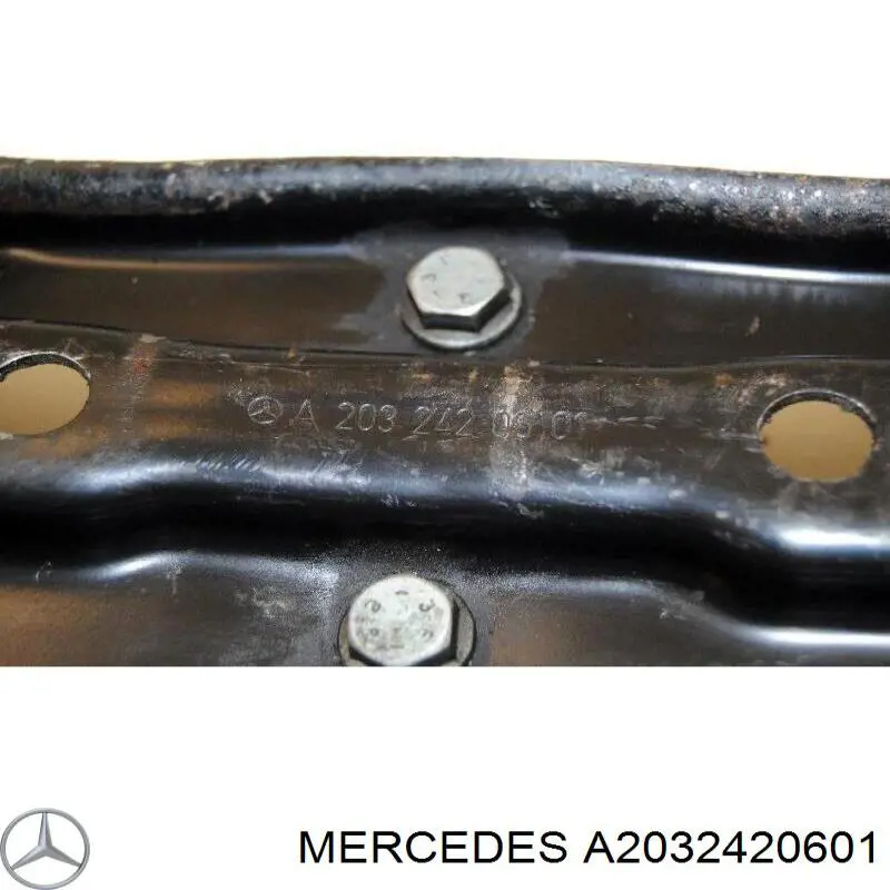 Soporte de la caja de cambios Mercedes A2032420601 precio, desde 49,37 EUR