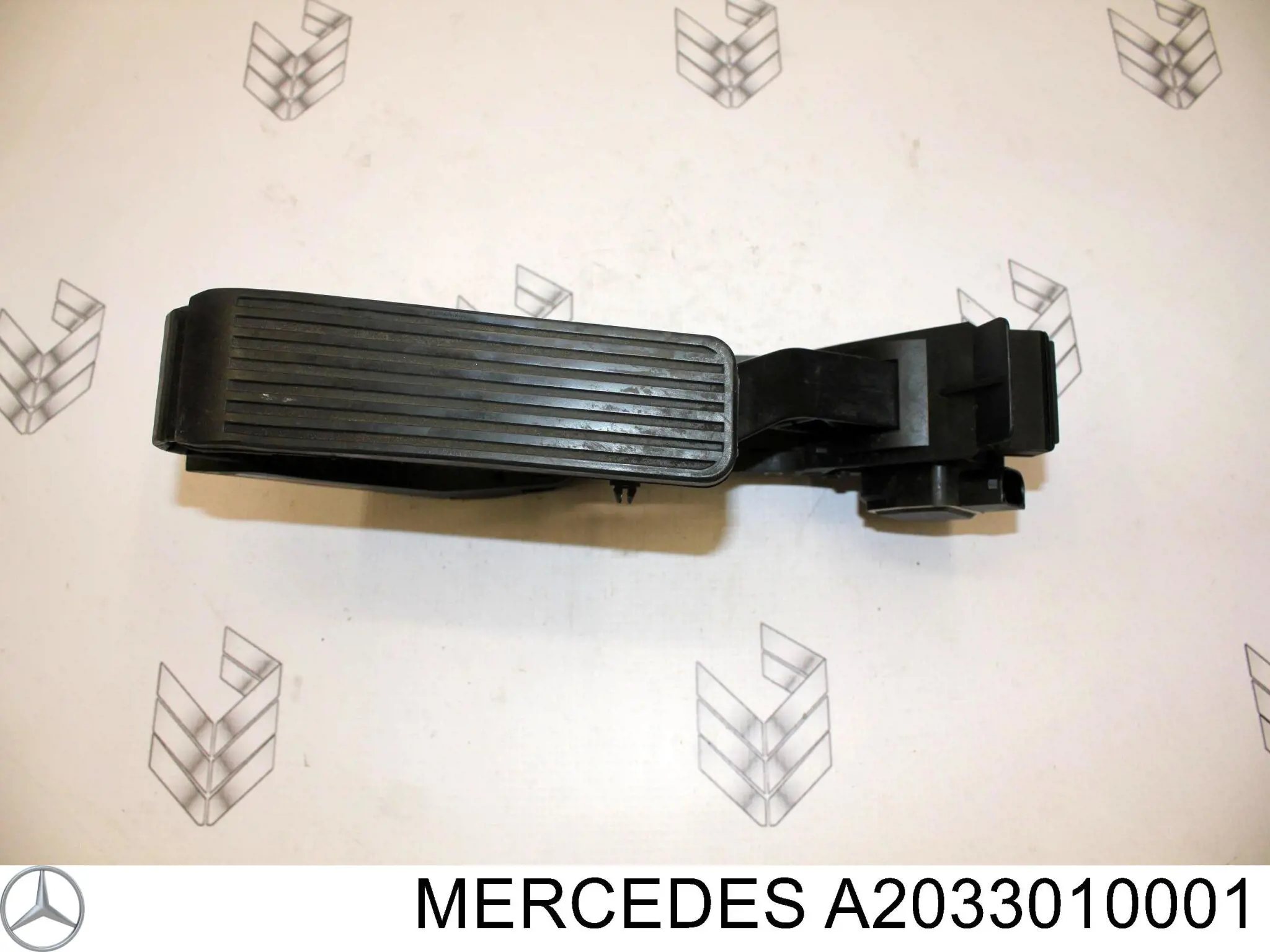 A2033010001 Mercedes 