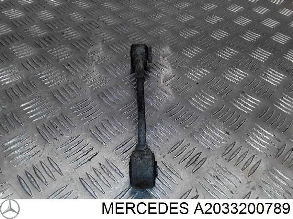 A2033200789 Mercedes barra estabilizadora trasera izquierda