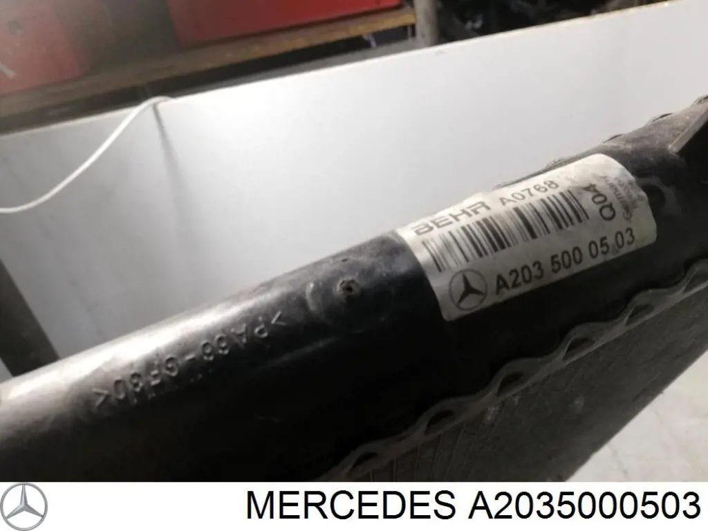 Água radiador Mercedes A2035000503 precio, desde 92,58 EUR
