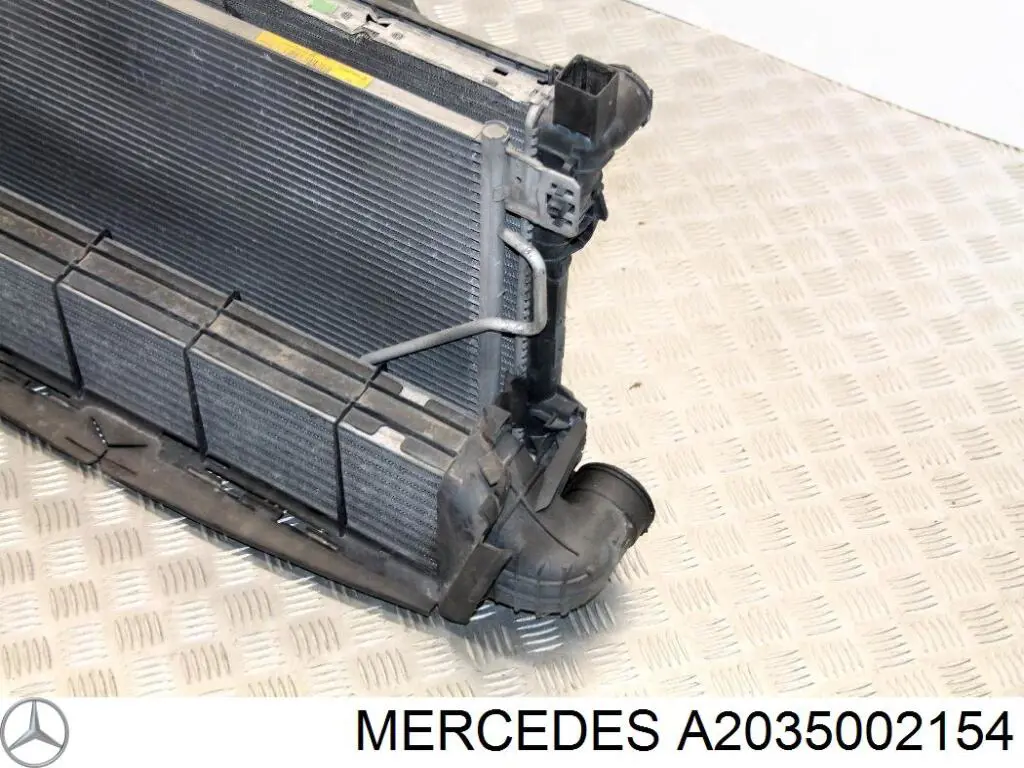A2035002154 Mercedes Radiador de aire acondicionado