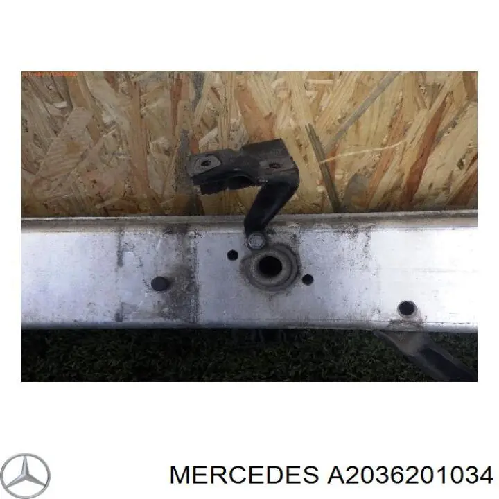 A2036201034 Mercedes refuerzo parachoque delantero