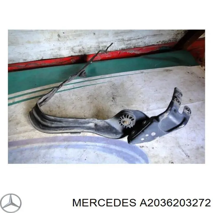Comprar A2036203272 Mercedes Soporte derecho del radiador (panel de montaje para faros)