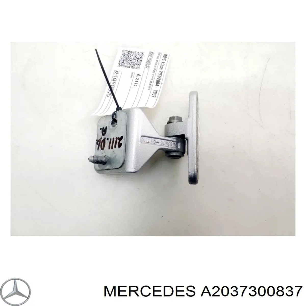 A2037300837 Mercedes bisagra de puerta trasera derecha