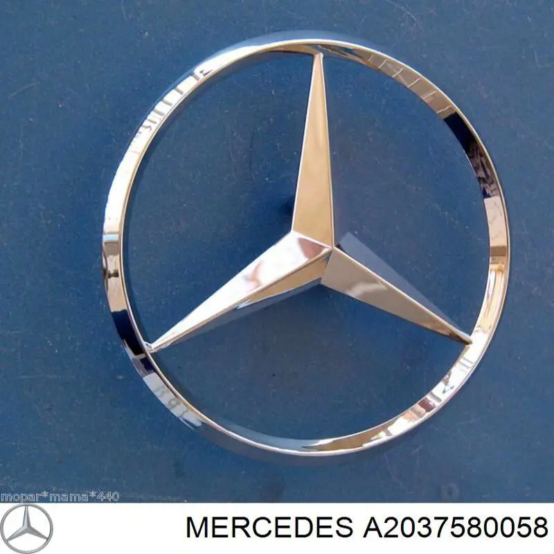 Logotipo de tapa de maletero para Mercedes C (W203)
