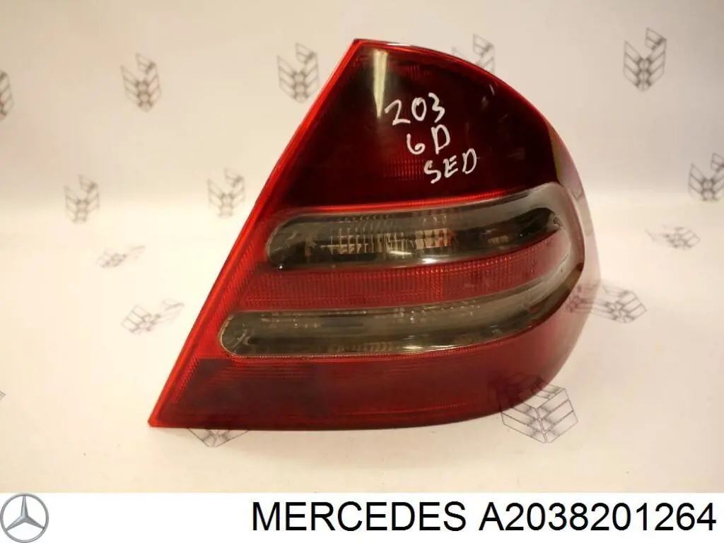 Piloto trasero derecho Mercedes A2038201264 precio, desde 174,24 EUR
