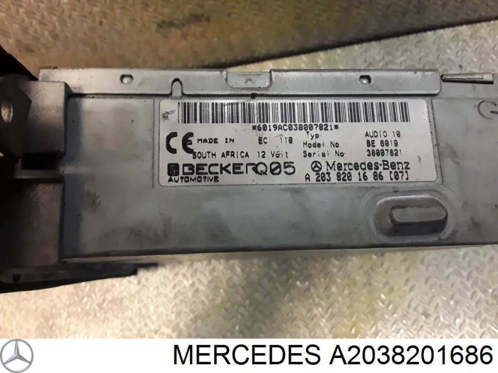 Radio A2038201686 Mercedes