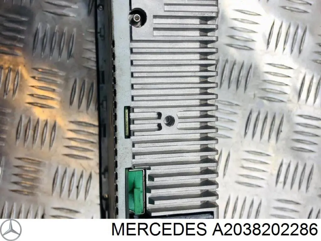 Comprar Radio Mercedes C  S203