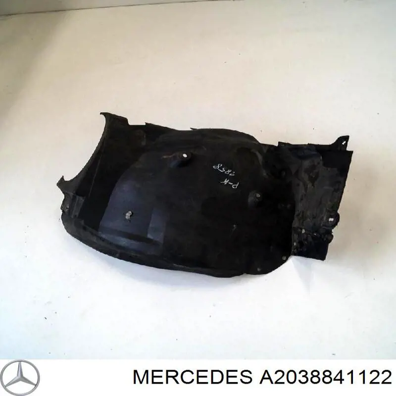 Paso de rueda delantero izquierdo trasero Mercedes A2038841122 precio, desde 25,51 EUR