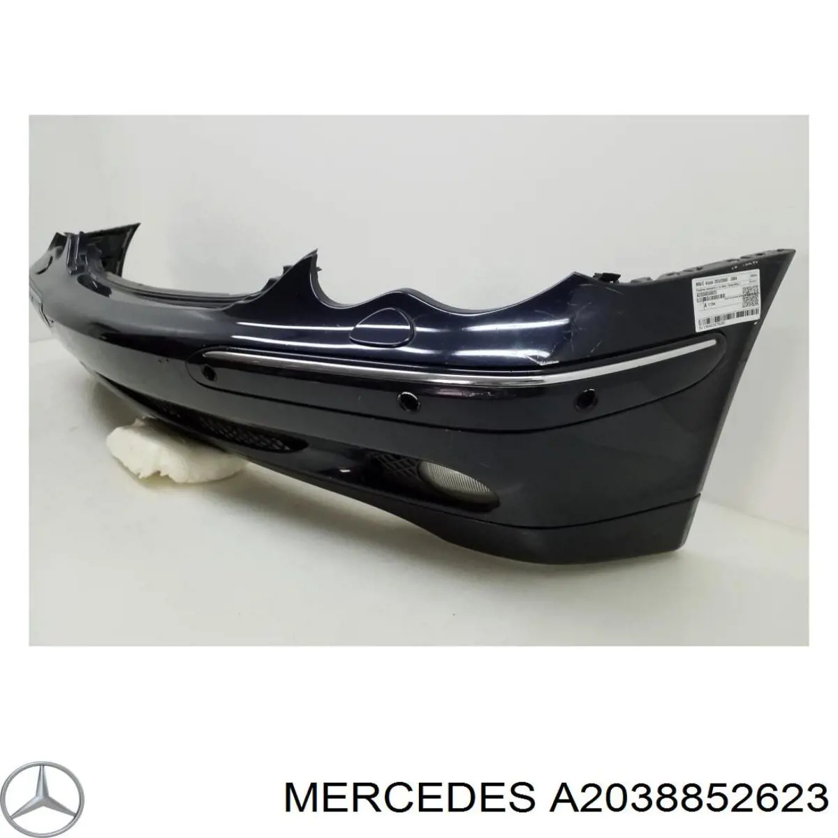 Rejilla de ventilación, paragolpes delantero, central Mercedes A2038852623 precio, desde 17,23 EUR