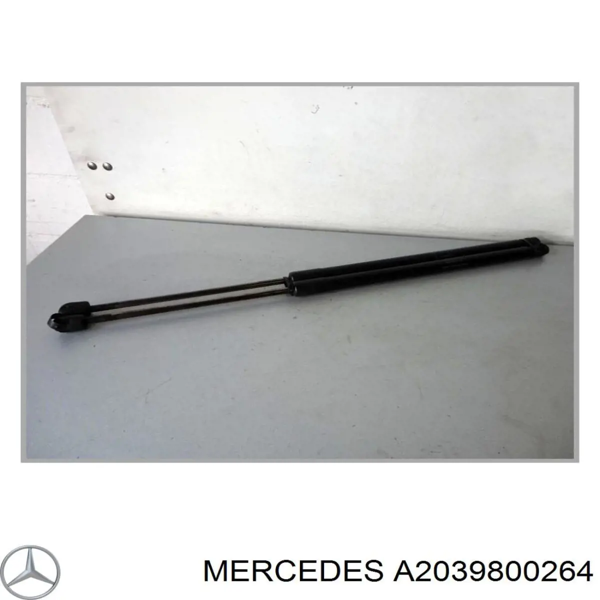 Amortiguador de maletero Mercedes A2039800264 precio, desde 309,42 EUR